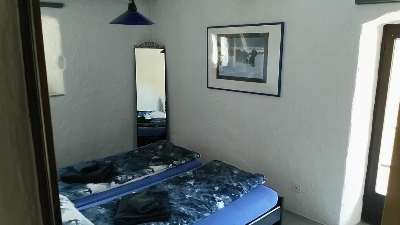 Residenza Americana Someo Bagian luar foto